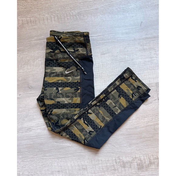 Nike Pants - Nike Epic Lux Militia Green/Black Women's S running Crop pant legging camoflage